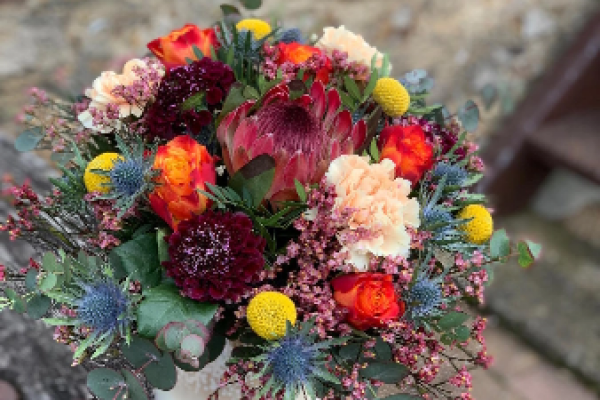Retrouvez prochainement les dernières créations de votre artisan fleuriste