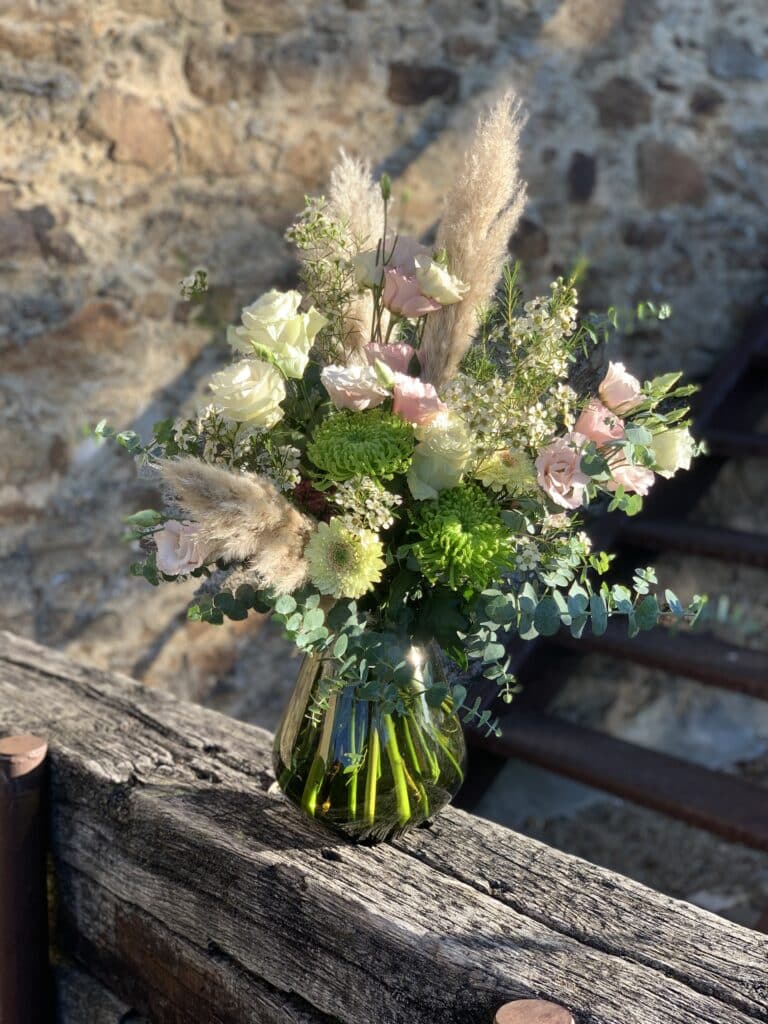 Bouquet Fleuriste Composition Florale Bouguenais